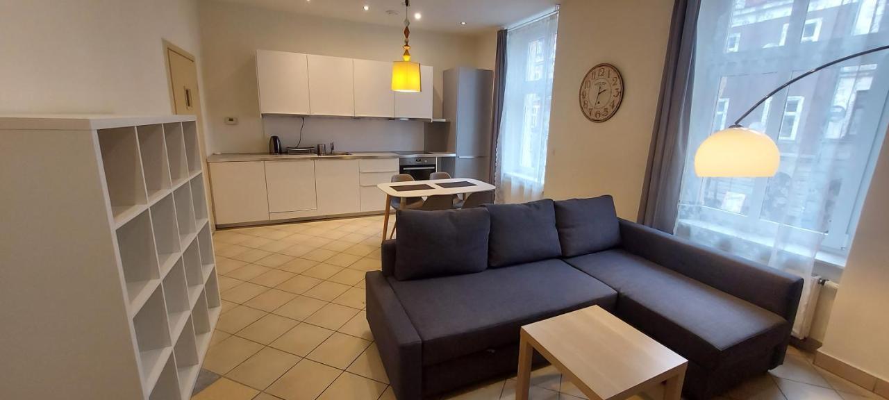 Apartament Zwyciestwa 45 Gliwice Exteriör bild